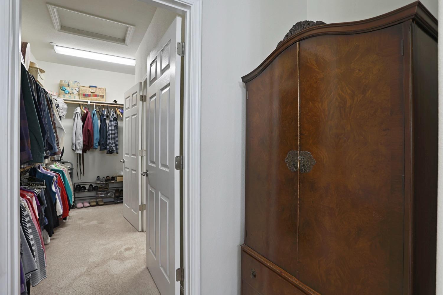 Detail Gallery Image 32 of 70 For 1588 Arbor Brook Dr, Manteca,  CA 95336 - 3 Beds | 2 Baths