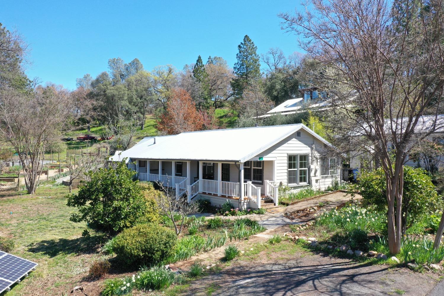 Detail Gallery Image 52 of 92 For 21 Burrows Ln, Murphys,  CA 95247 - 4 Beds | 3 Baths