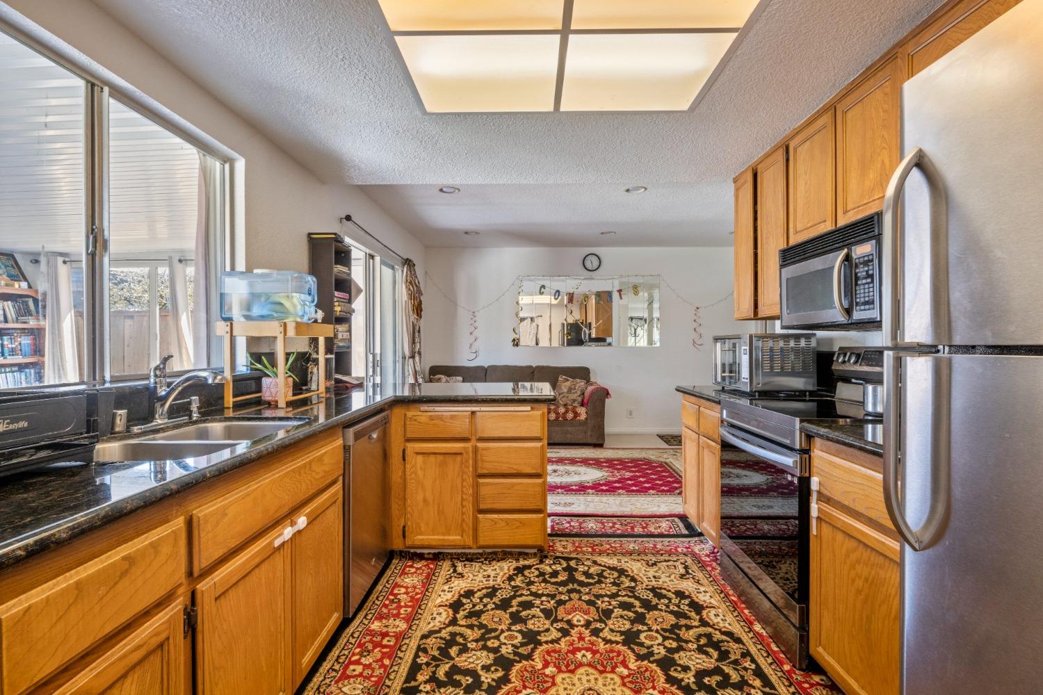 Detail Gallery Image 56 of 76 For 4449 Norocco Cir, Fremont,  CA 94555 - 4 Beds | 2/1 Baths