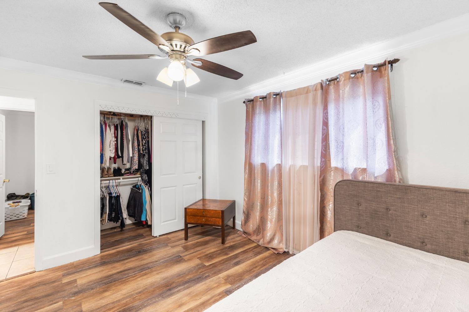 Detail Gallery Image 26 of 38 For 2210 Valmora Dr, Stockton,  CA 95210 - 3 Beds | 2 Baths