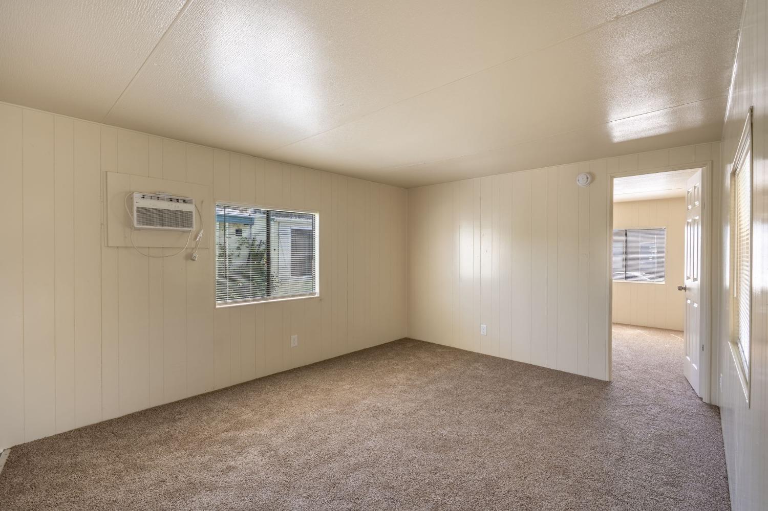 Detail Gallery Image 3 of 17 For 5835 Cherokee Rd 29, Stockton,  CA 95215 - 2 Beds | 1 Baths