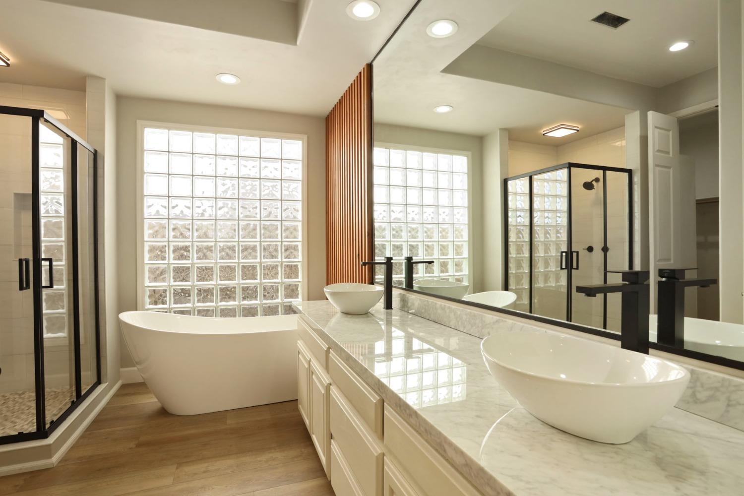 Detail Gallery Image 32 of 75 For 4829 Bridgewater Cir, Stockton,  CA 95219 - 3 Beds | 3 Baths