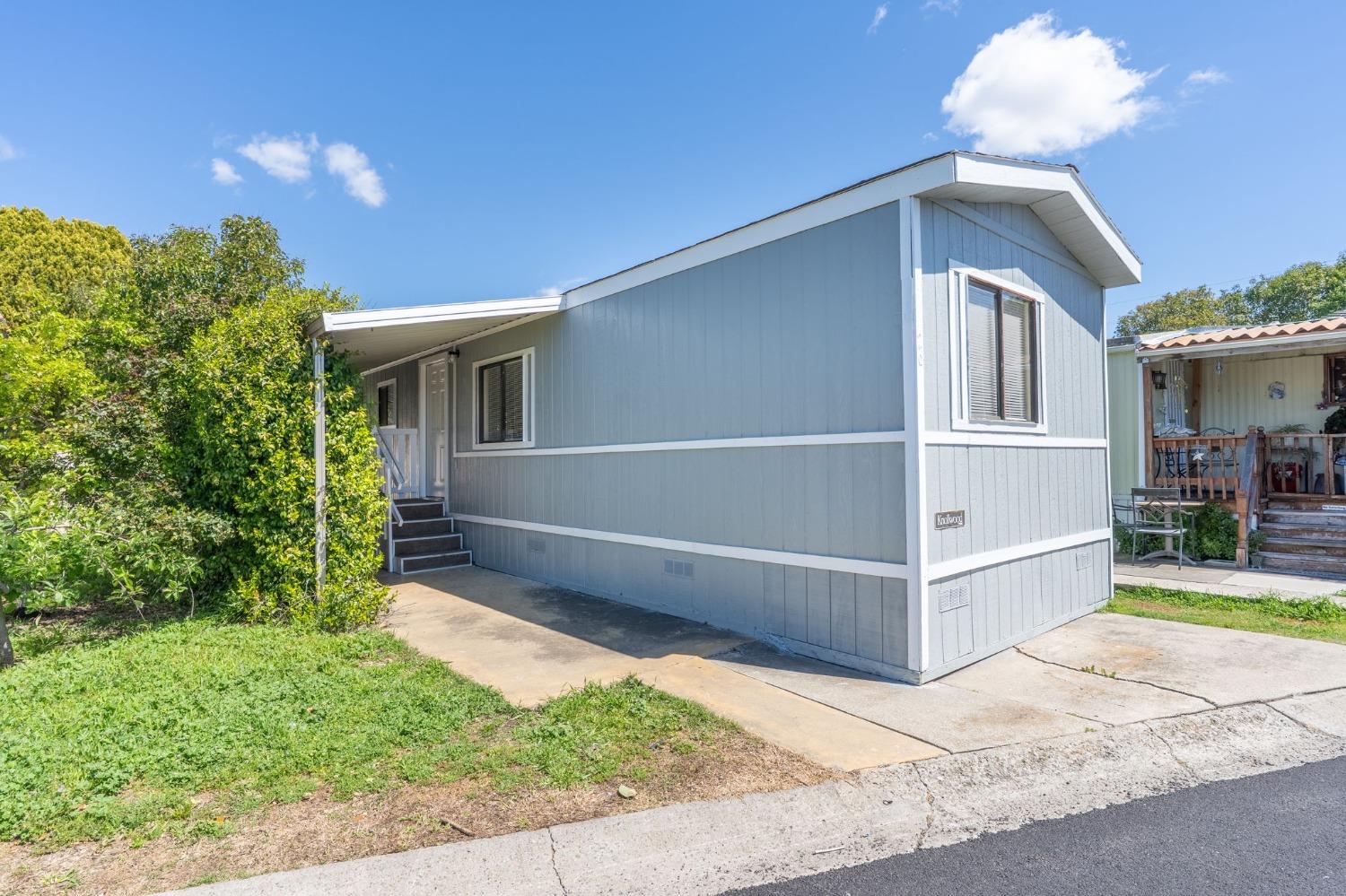 Detail Gallery Image 1 of 17 For 5835 Cherokee Rd 29, Stockton,  CA 95215 - 2 Beds | 1 Baths
