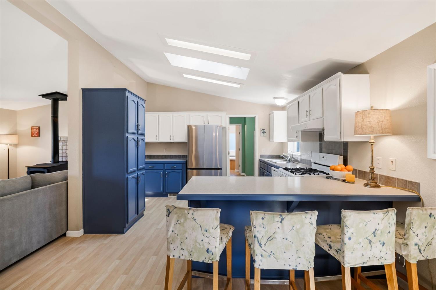 Detail Gallery Image 17 of 94 For 9156 Nadowa Trl, Oregon House,  CA 95962 - 3 Beds | 2 Baths