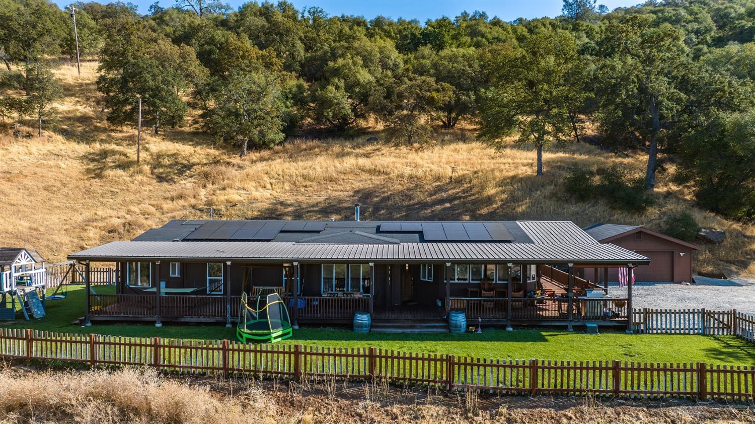 Detail Gallery Image 21 of 88 For 1560 Pinto Dr, Angels Camp,  CA 95222 - 3 Beds | 2/1 Baths