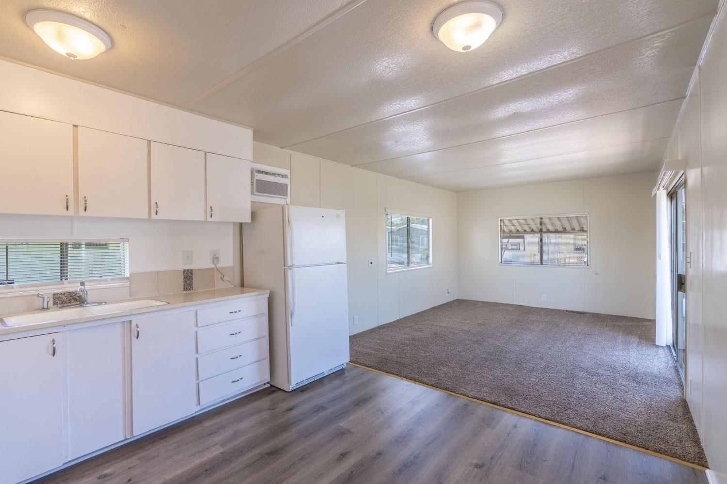 Detail Gallery Image 8 of 16 For 5835 Cherokee Rd 7, Stockton,  CA 95215 - 1 Beds | 1 Baths