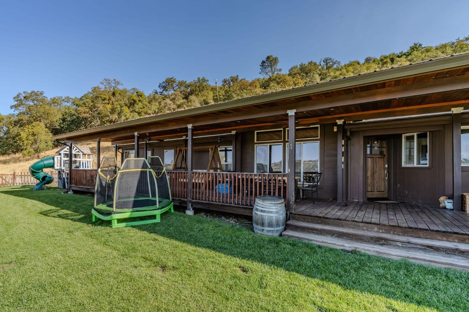 Detail Gallery Image 19 of 88 For 1560 Pinto Dr, Angels Camp,  CA 95222 - 3 Beds | 2/1 Baths