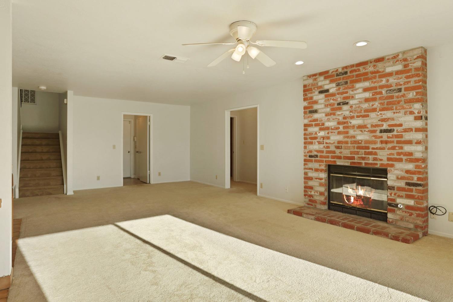 Detail Gallery Image 23 of 67 For 3755 Hatchers Cir, Stockton,  CA 95219 - 4 Beds | 3/1 Baths
