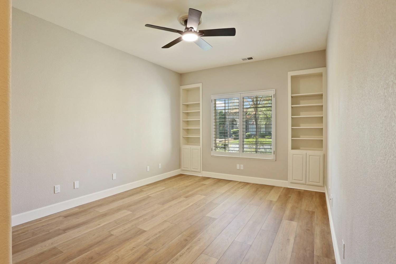 Detail Gallery Image 42 of 75 For 4829 Bridgewater Cir, Stockton,  CA 95219 - 3 Beds | 3 Baths