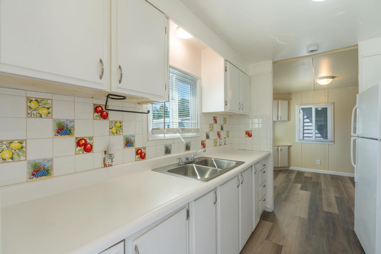 Detail Gallery Image 10 of 21 For 5835 Cherokee Rd 63, Stockton,  CA 95215 - 2 Beds | 1 Baths