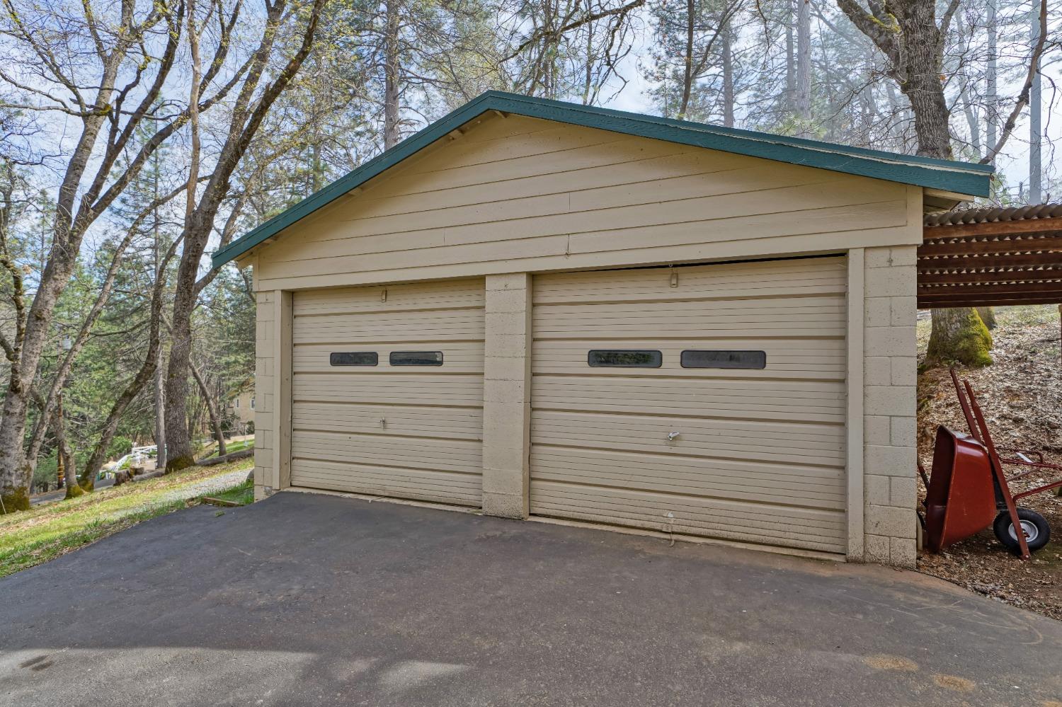 Detail Gallery Image 51 of 52 For 2824 Gardella Ln, Camino,  CA 95709 - 3 Beds | 2 Baths
