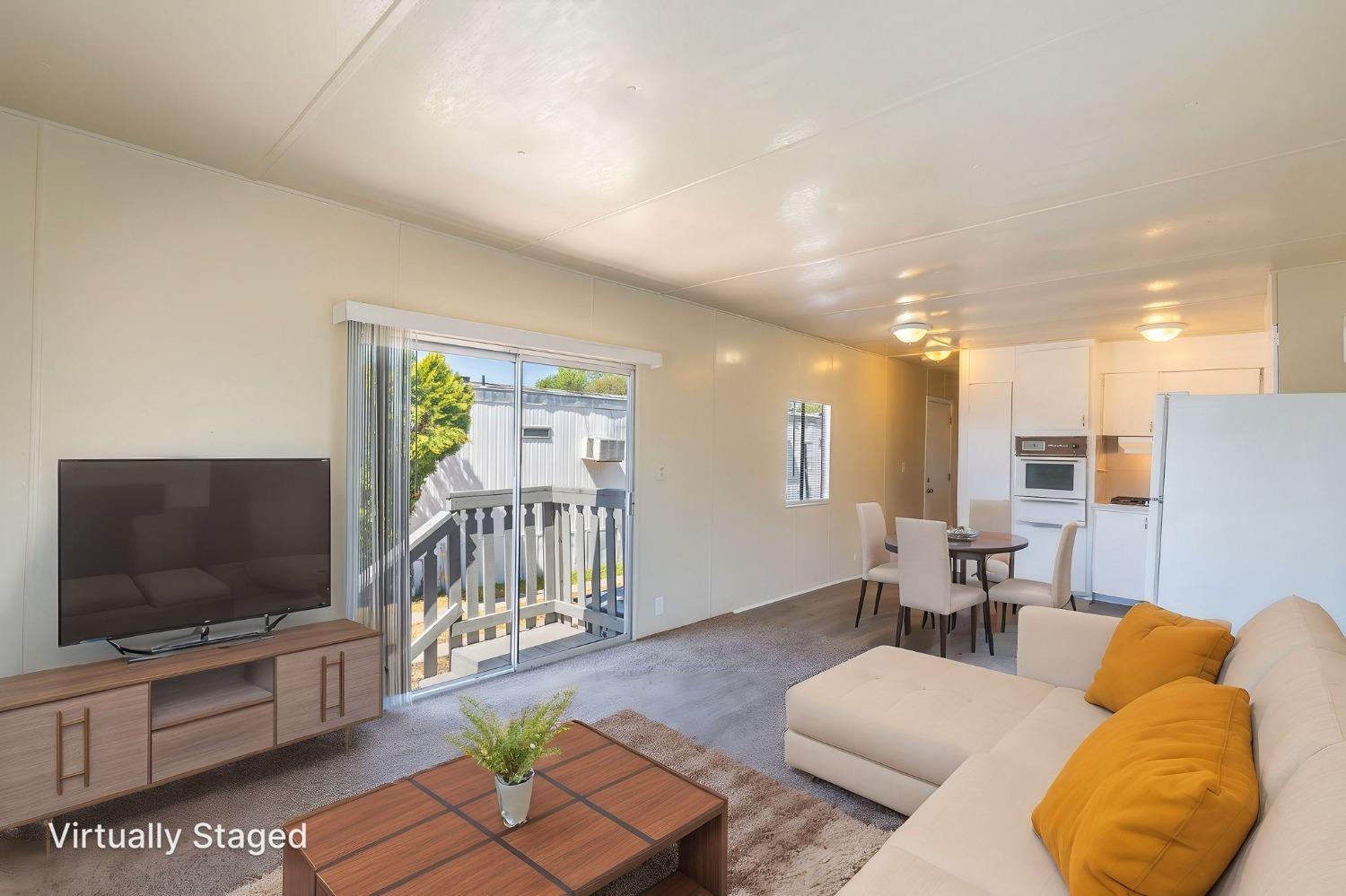 Detail Gallery Image 6 of 16 For 5835 Cherokee Rd 7, Stockton,  CA 95215 - 1 Beds | 1 Baths