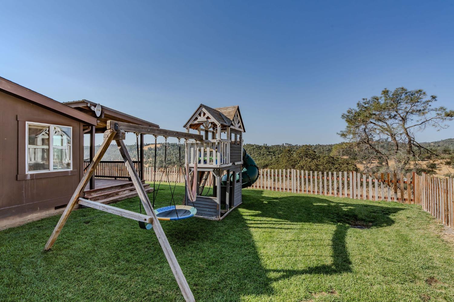 Detail Gallery Image 14 of 88 For 1560 Pinto Dr, Angels Camp,  CA 95222 - 3 Beds | 2/1 Baths