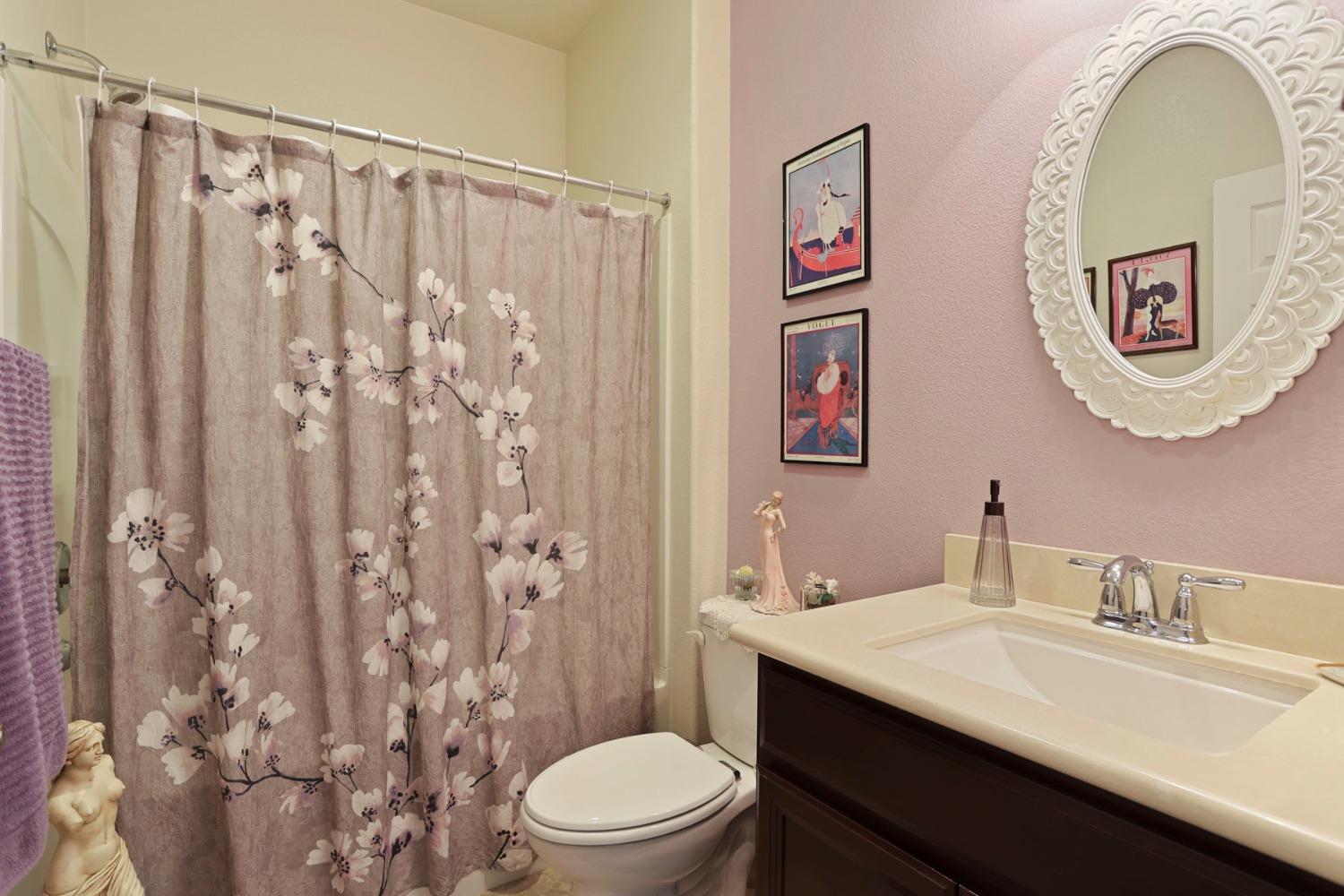 Detail Gallery Image 26 of 70 For 1588 Arbor Brook Dr, Manteca,  CA 95336 - 3 Beds | 2 Baths