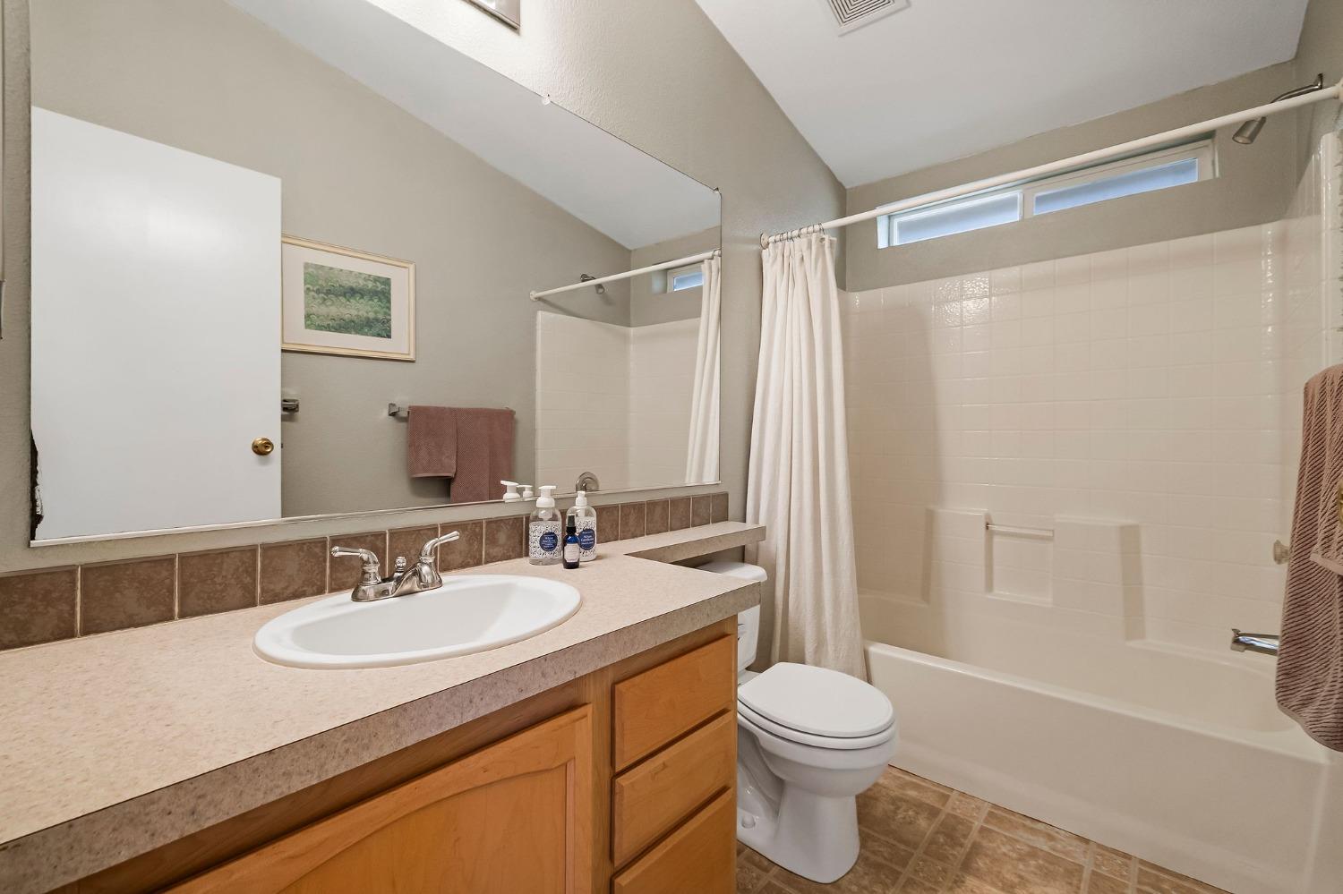 Detail Gallery Image 37 of 94 For 9156 Nadowa Trl, Oregon House,  CA 95962 - 3 Beds | 2 Baths