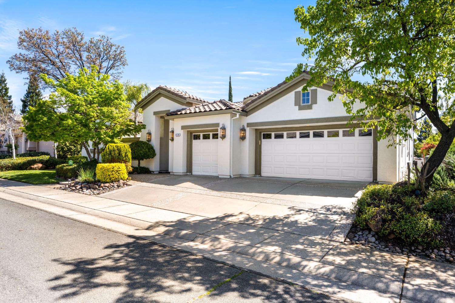 Detail Gallery Image 1 of 1 For 1178 Secret Lake Loop, Lincoln,  CA 95648 - 2 Beds | 2/1 Baths