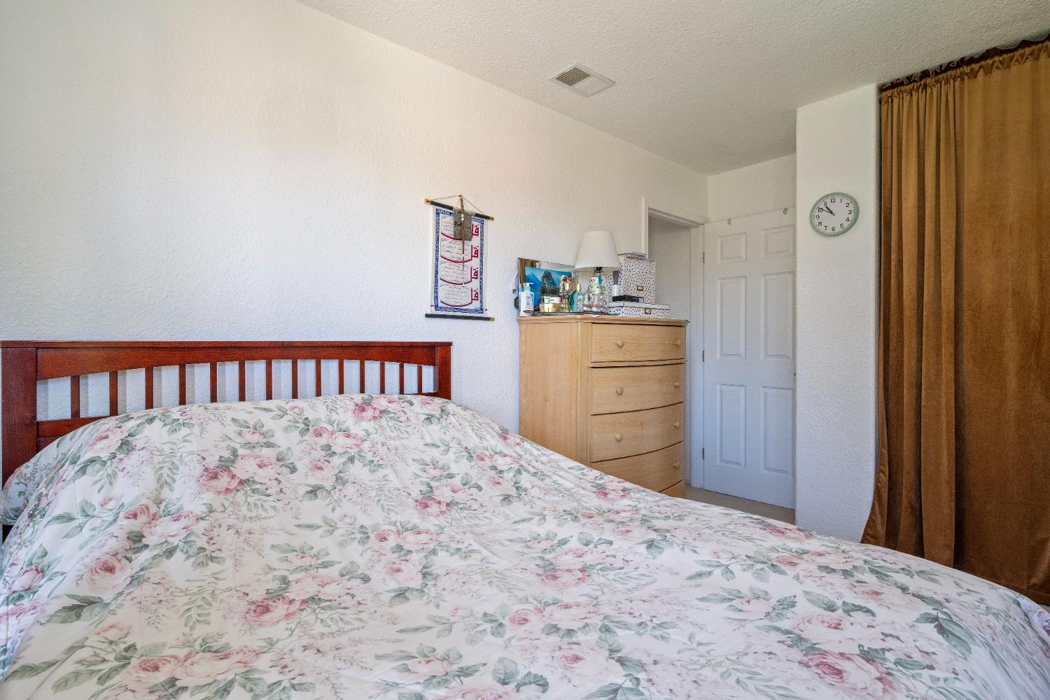 Detail Gallery Image 37 of 76 For 4449 Norocco Cir, Fremont,  CA 94555 - 4 Beds | 2/1 Baths