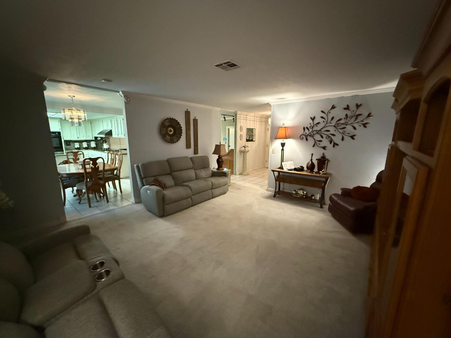 Detail Gallery Image 12 of 82 For 317 Dorado Ln, Modesto,  CA 95356 - 3 Beds | 2 Baths