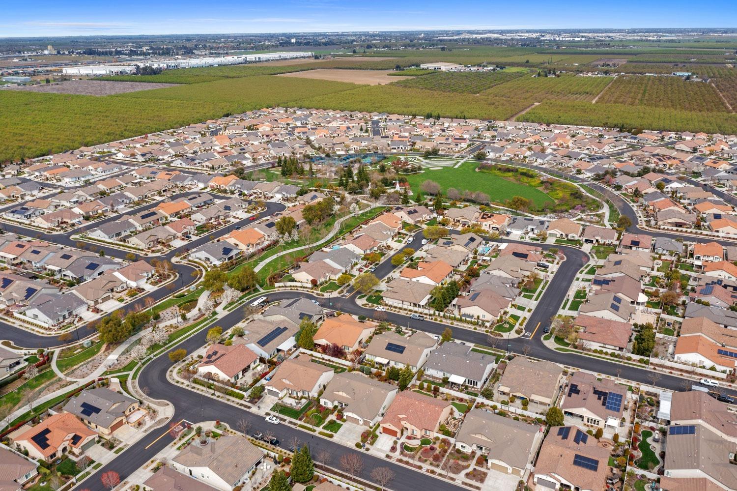 Detail Gallery Image 51 of 61 For 1478 Bailey Park St, Manteca,  CA 95336 - 2 Beds | 2 Baths