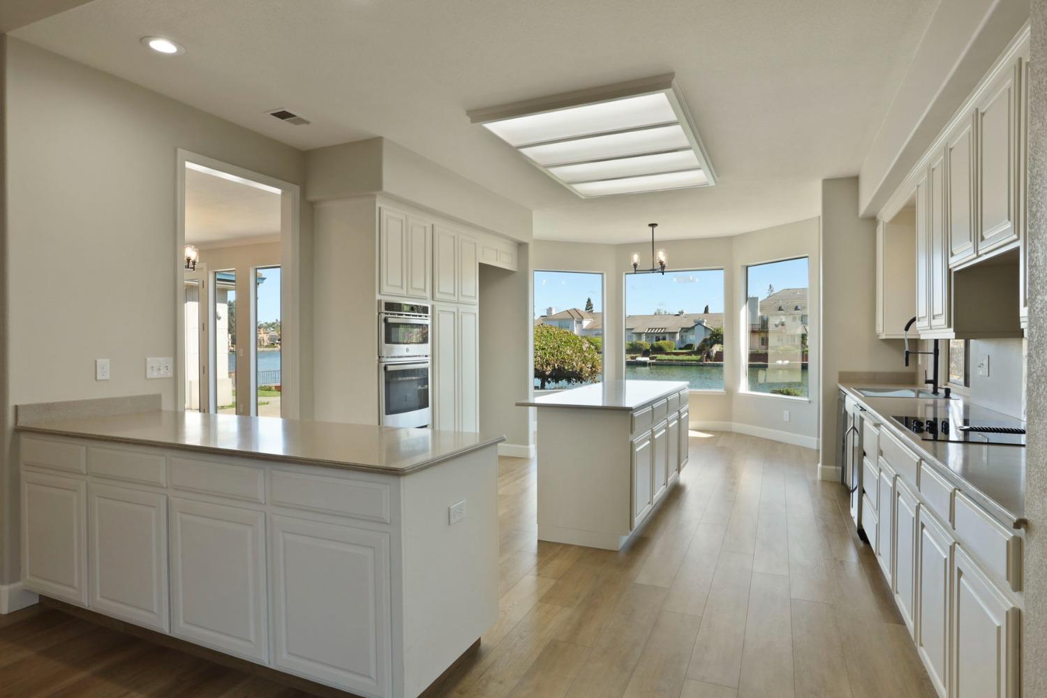 Detail Gallery Image 19 of 75 For 4829 Bridgewater Cir, Stockton,  CA 95219 - 3 Beds | 3 Baths