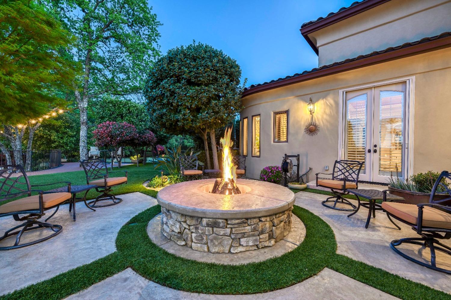 Detail Gallery Image 33 of 81 For 5687 Ridge Park Dr, Loomis,  CA 95650 - 8 Beds | 7/5 Baths