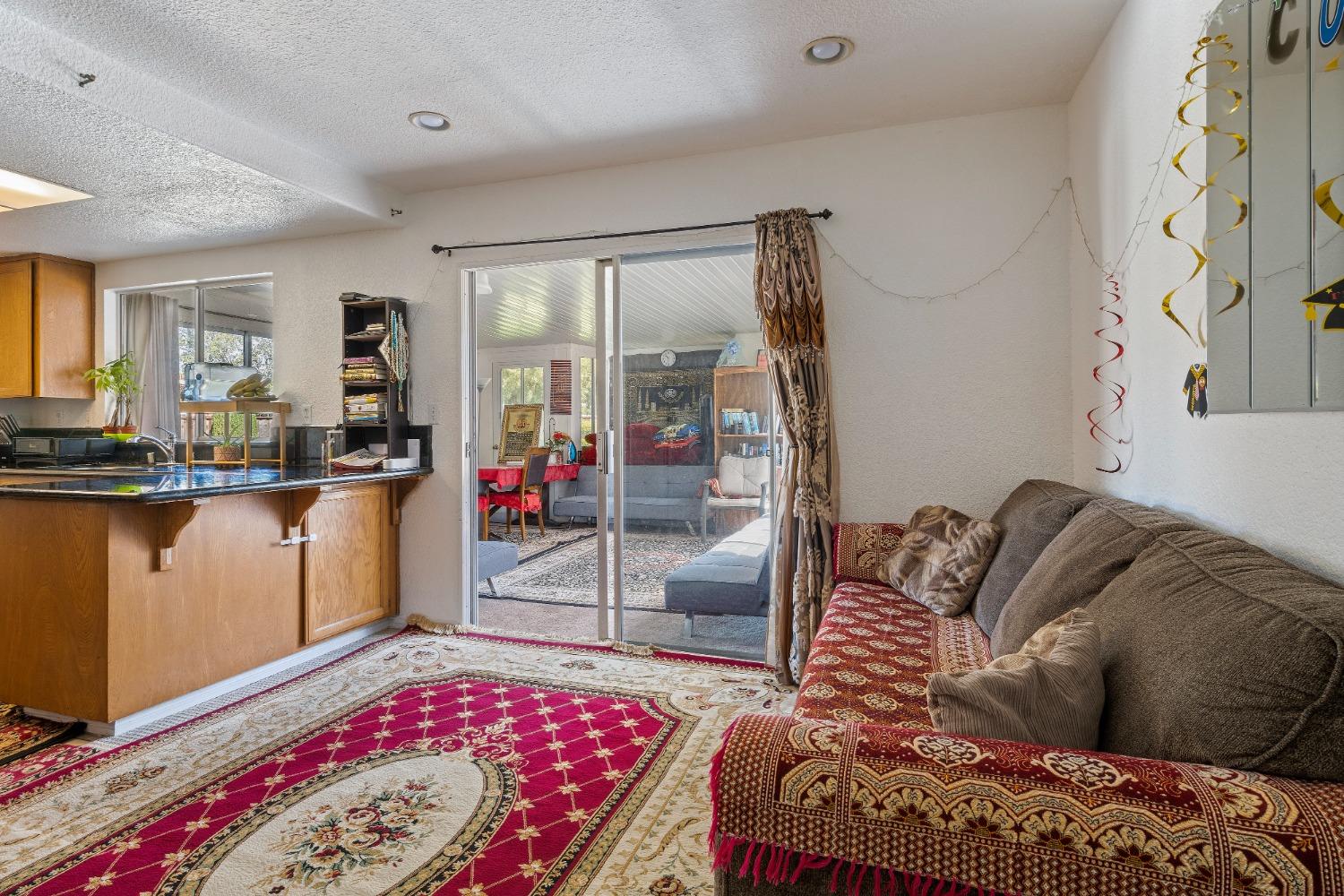 Detail Gallery Image 23 of 76 For 4449 Norocco Cir, Fremont,  CA 94555 - 4 Beds | 2/1 Baths