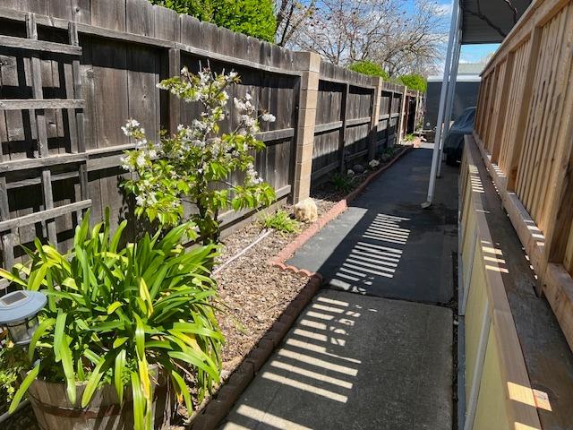 Detail Gallery Image 46 of 53 For 1541 Panthers Ln 13, Modesto,  CA 95355 - 4 Beds | 2 Baths