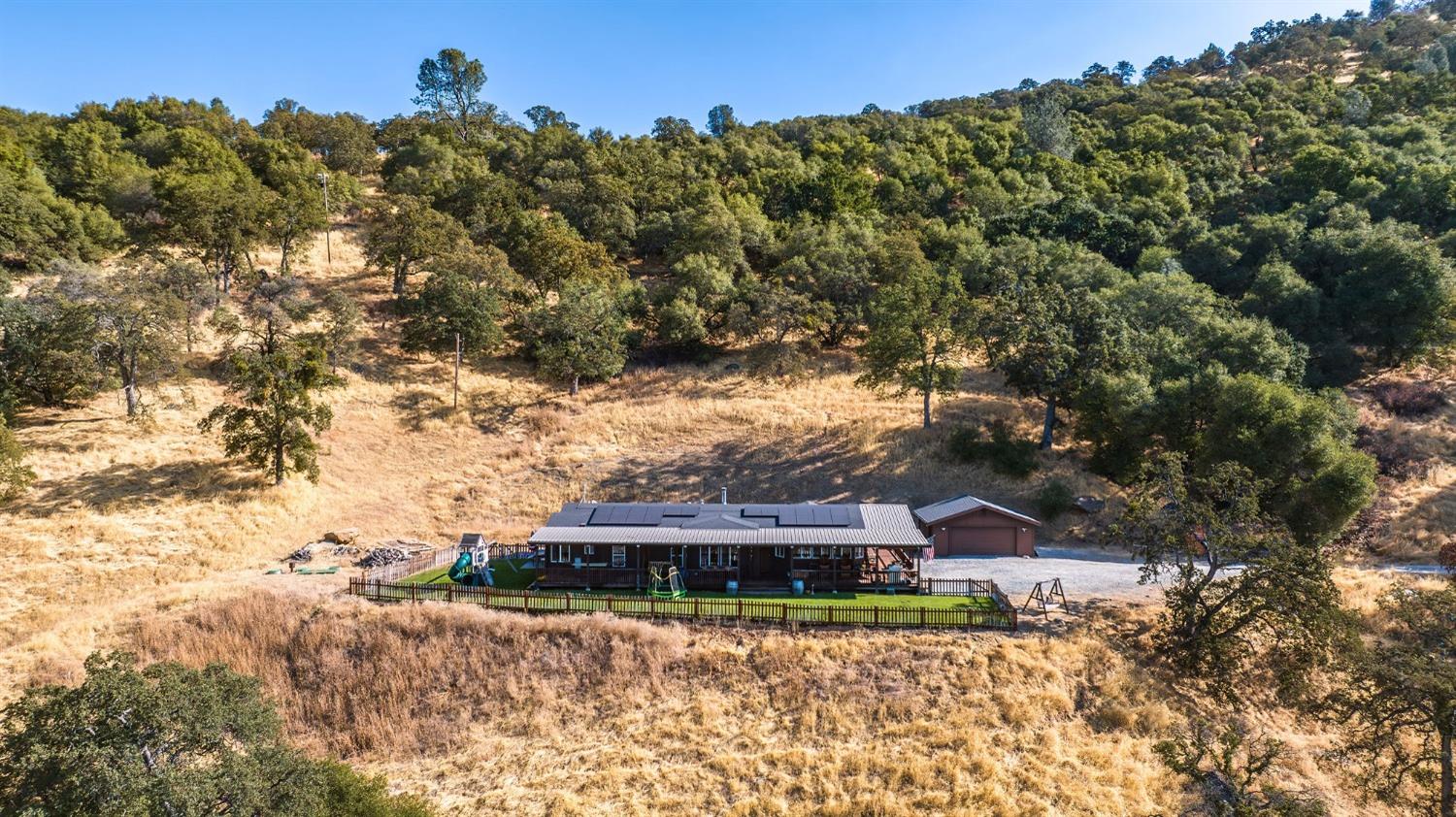 Detail Gallery Image 23 of 88 For 1560 Pinto Dr, Angels Camp,  CA 95222 - 3 Beds | 2/1 Baths
