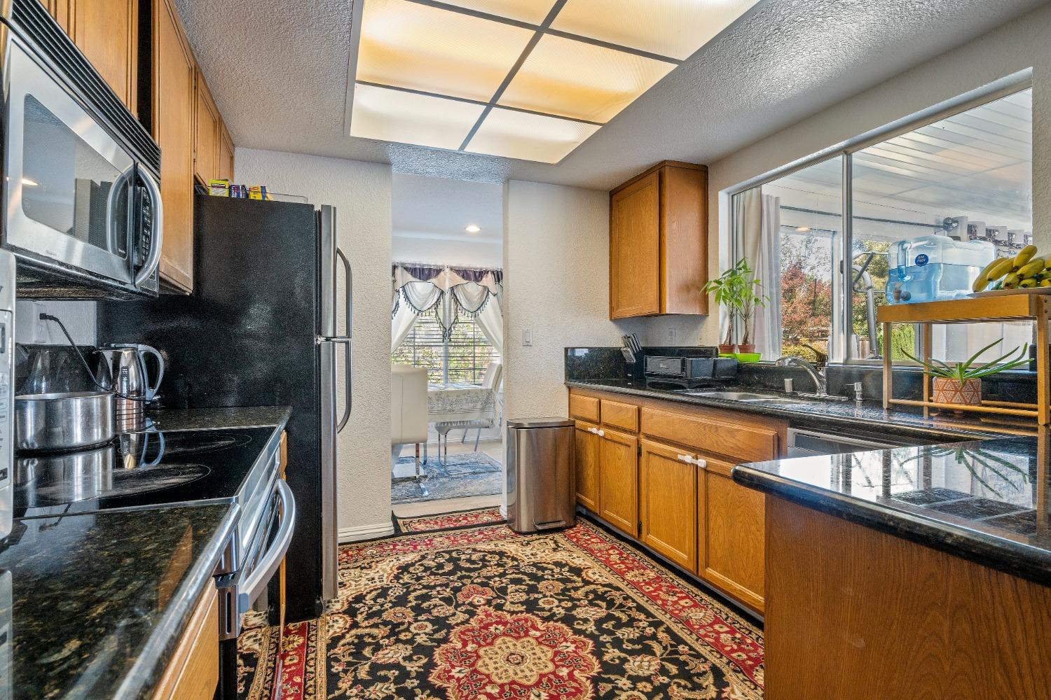 Detail Gallery Image 20 of 76 For 4449 Norocco Cir, Fremont,  CA 94555 - 4 Beds | 2/1 Baths