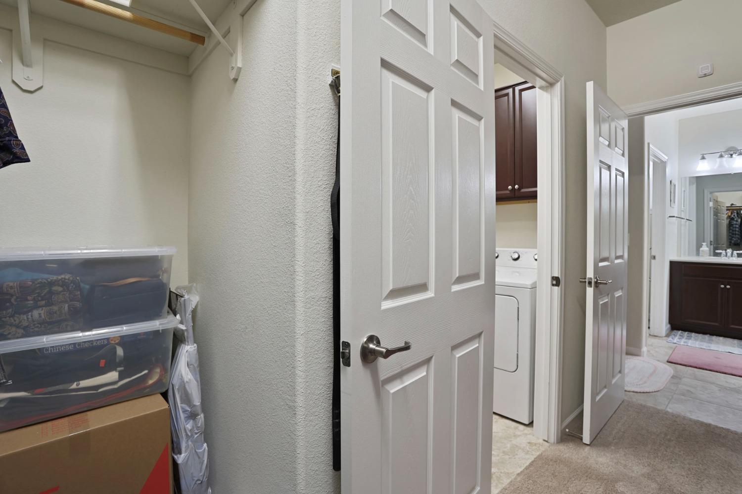 Detail Gallery Image 31 of 70 For 1588 Arbor Brook Dr, Manteca,  CA 95336 - 3 Beds | 2 Baths