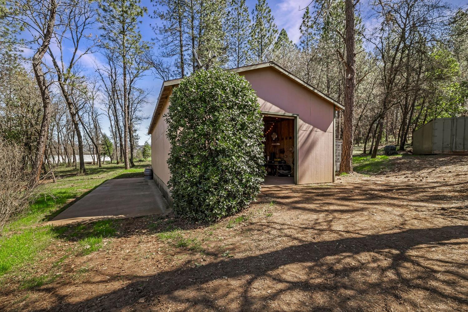 Detail Gallery Image 49 of 94 For 9156 Nadowa Trl, Oregon House,  CA 95962 - 3 Beds | 2 Baths