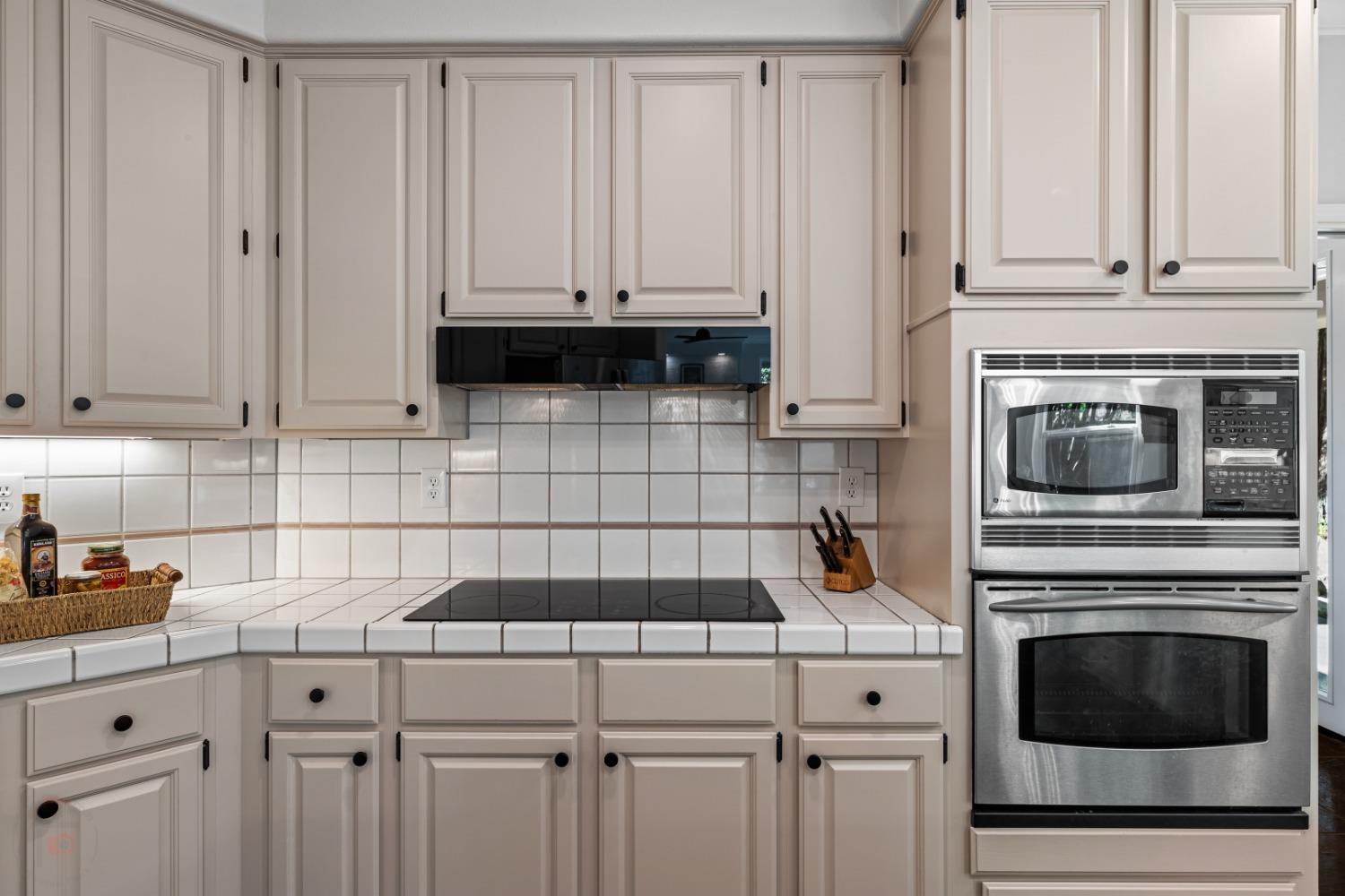 Detail Gallery Image 27 of 84 For 4583 Pine Valley Cir, Stockton,  CA 95219 - 5 Beds | 4 Baths