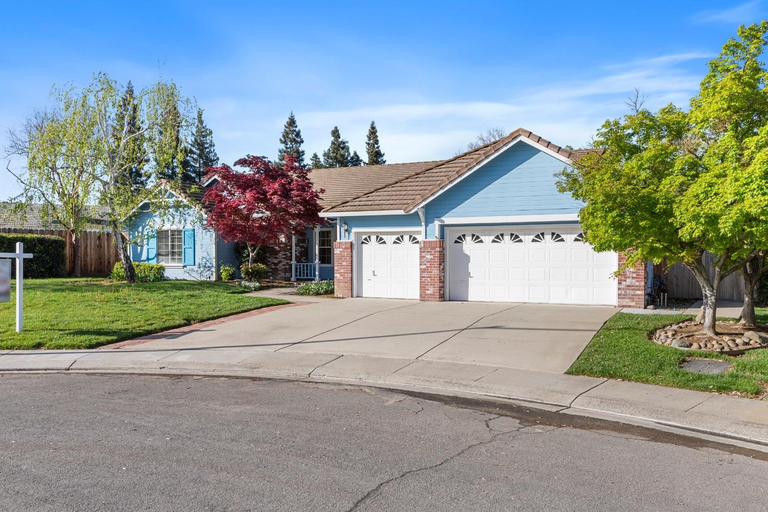 Detail Gallery Image 2 of 46 For 9701 Ranchwood Ct, Oakdale,  CA 95361 - 4 Beds | 2 Baths
