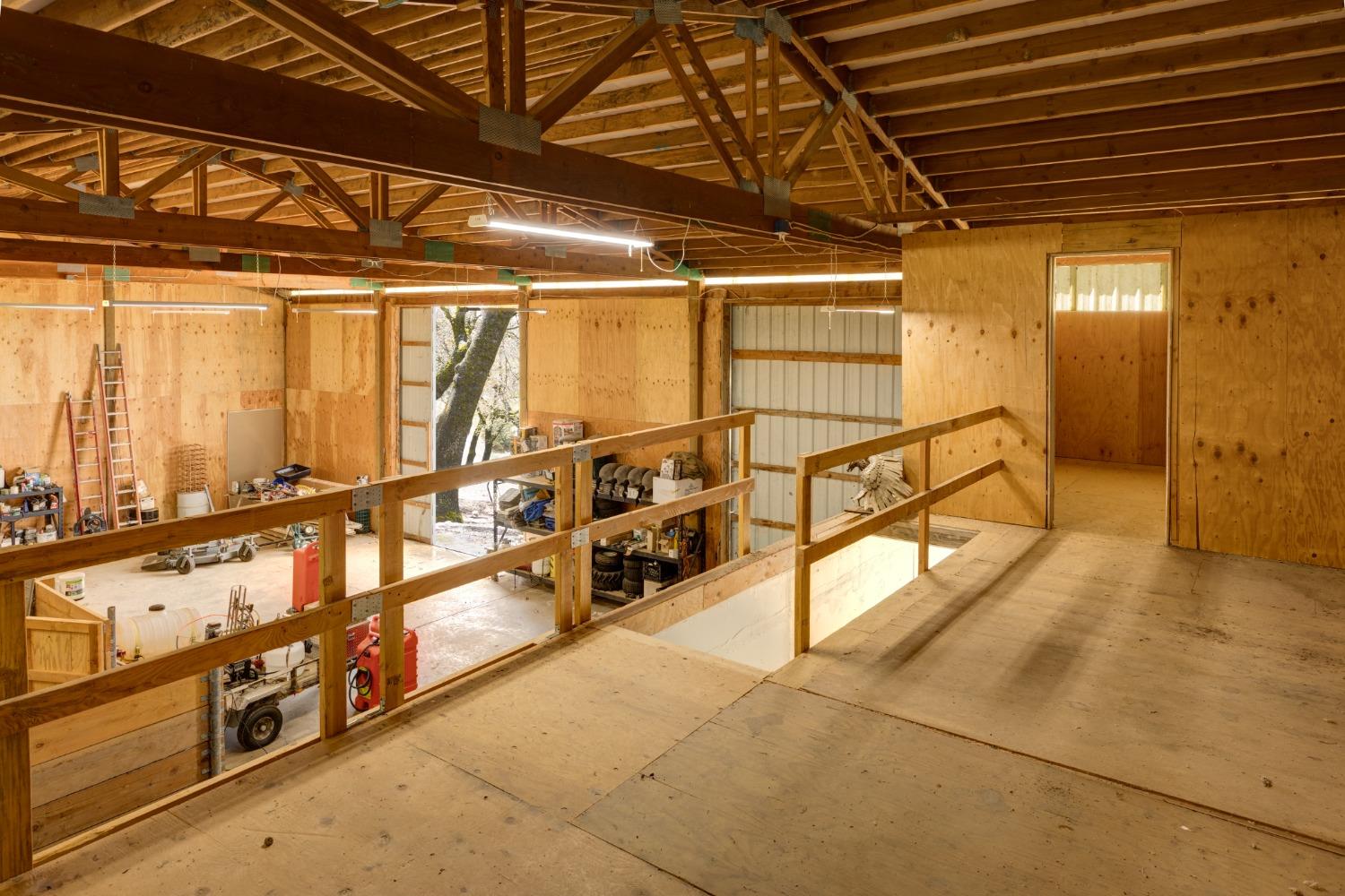 Stephanie Court, Somerset, California image 28