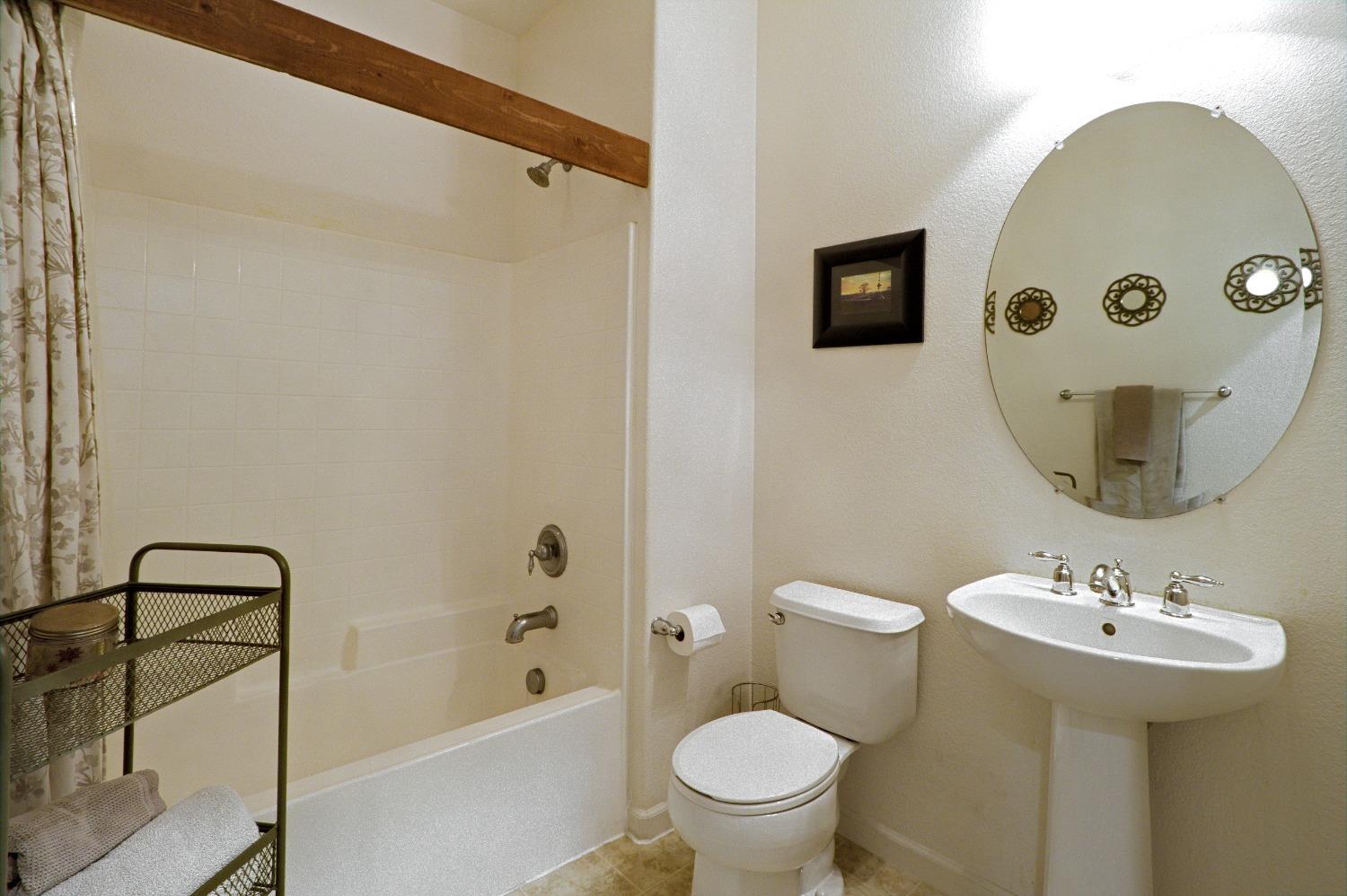 Detail Gallery Image 23 of 45 For 25775 Grafton, Esparto,  CA 95627 - 5 Beds | 3 Baths