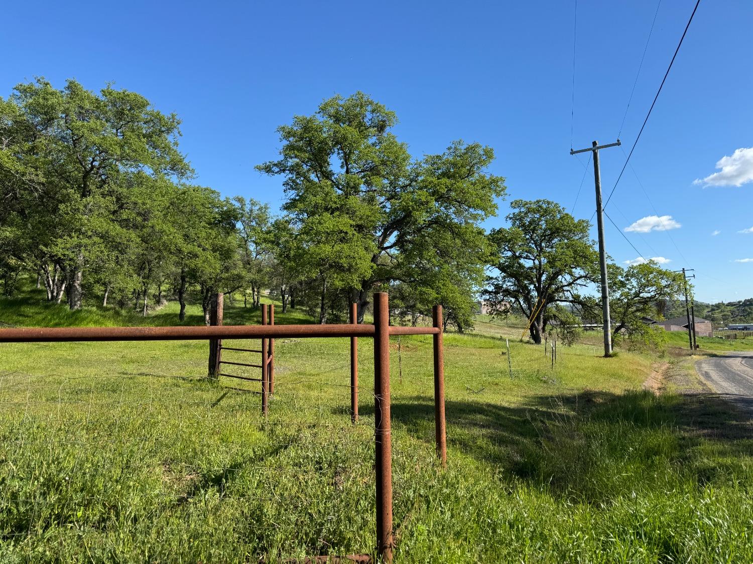 Castillo Way, La Grange, California image 4