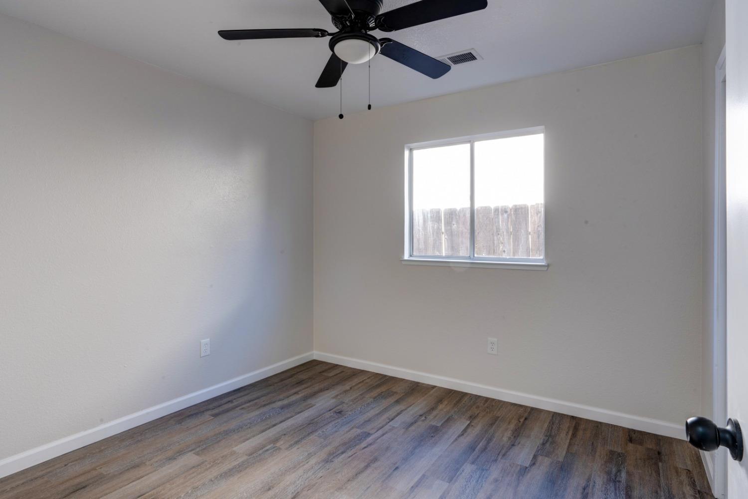 Detail Gallery Image 22 of 40 For 2717 Cowden Ave, Merced,  CA 95348 - 3 Beds | 2 Baths