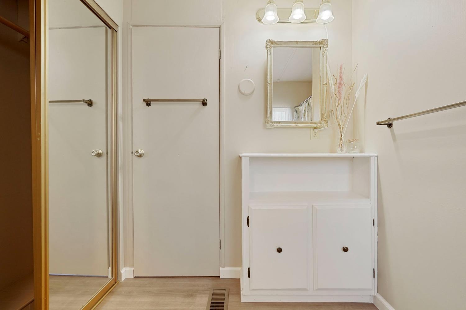 Detail Gallery Image 24 of 44 For 216 San Juan Dr, Lodi,  CA 95240 - 3 Beds | 2 Baths