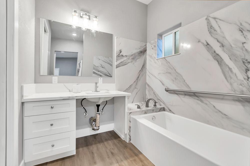 Detail Gallery Image 24 of 74 For 1928 21st St, Sacramento,  CA 95811 - – Beds | – Baths