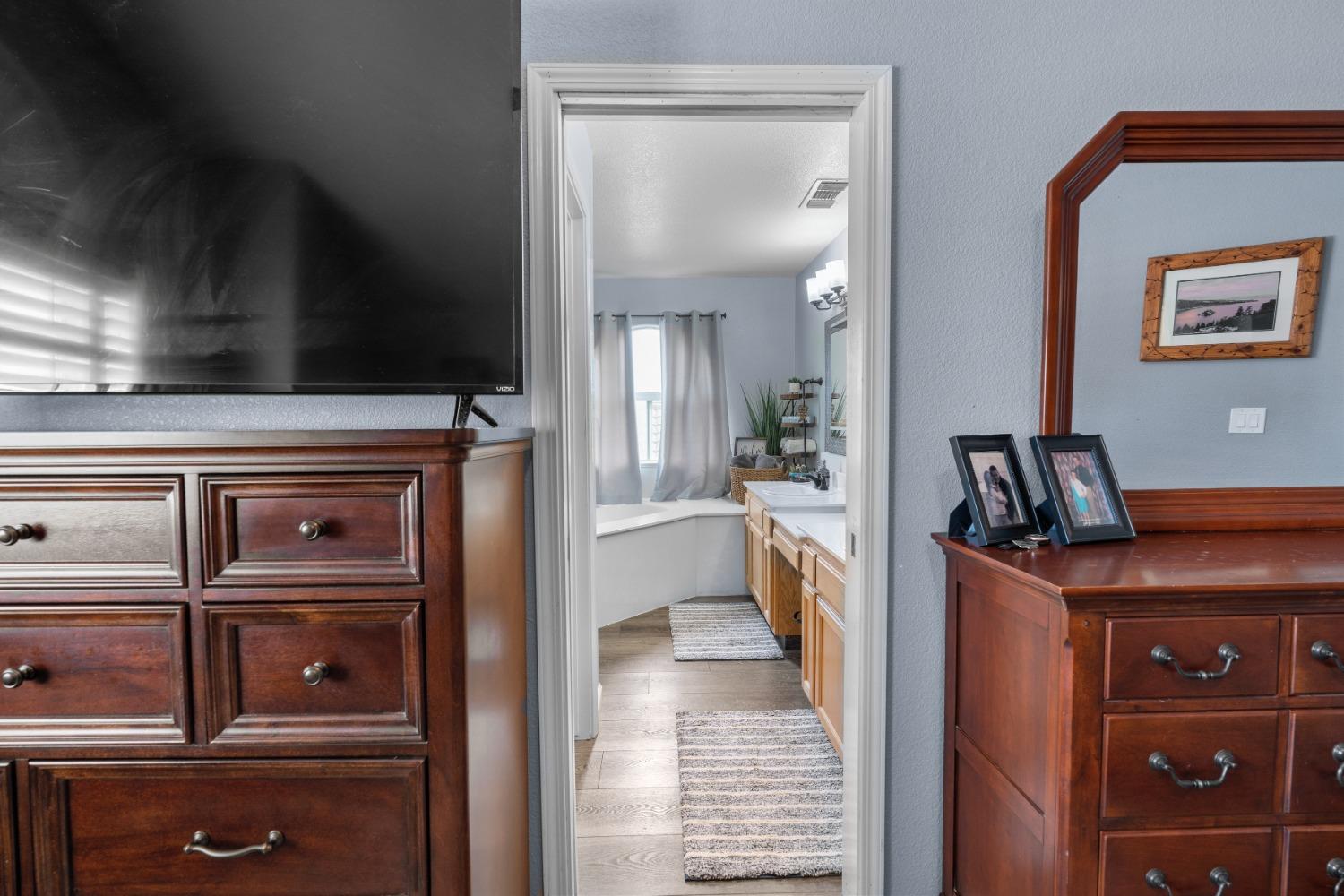Detail Gallery Image 41 of 76 For 81 via Palermo, Gustine,  CA 95322 - 4 Beds | 3 Baths