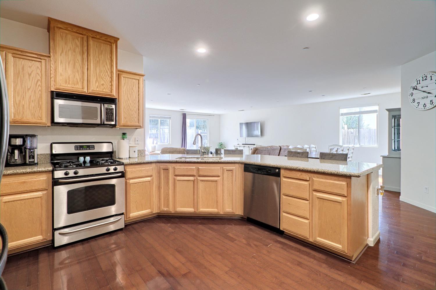 Detail Gallery Image 25 of 45 For 25775 Grafton, Esparto,  CA 95627 - 5 Beds | 3 Baths