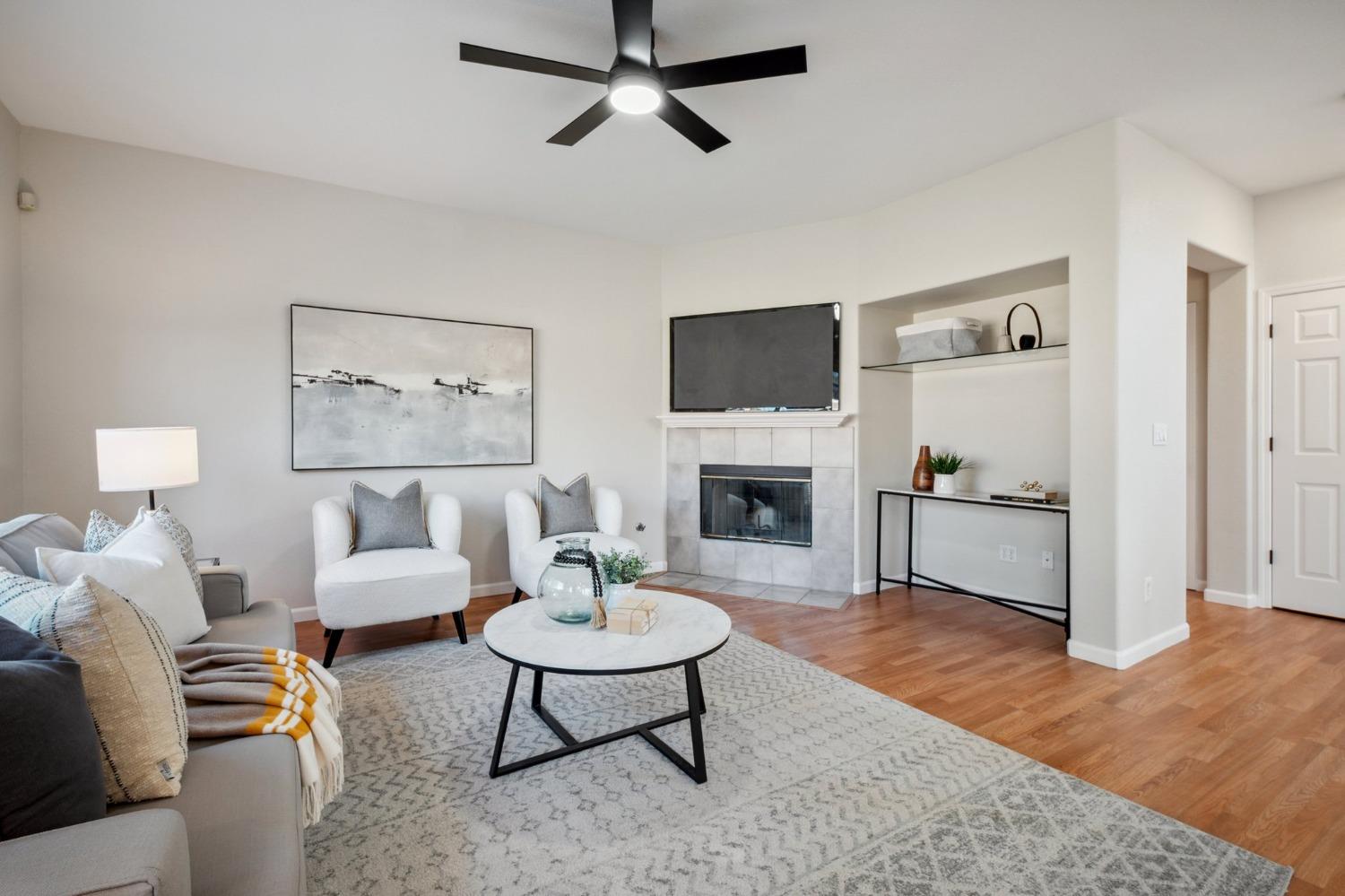 Detail Gallery Image 15 of 43 For 4321 Burr Ct, Tracy,  CA 95377 - 4 Beds | 2/1 Baths
