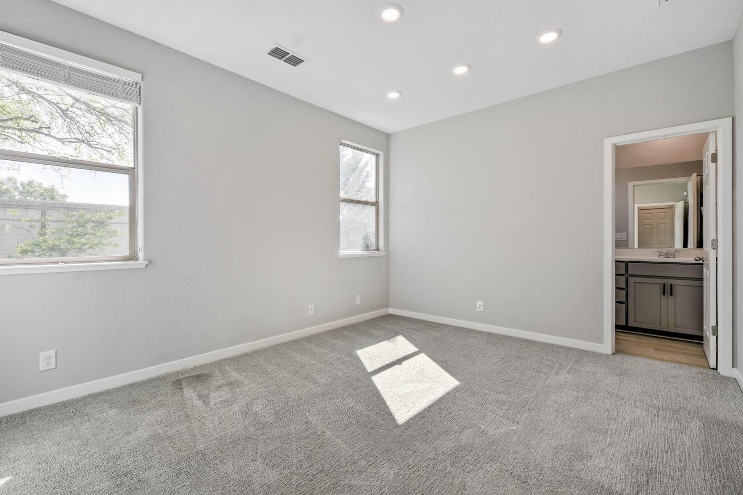 Detail Gallery Image 13 of 34 For 5641 Cobbler Ln, Linda,  CA 95901 - 3 Beds | 2 Baths