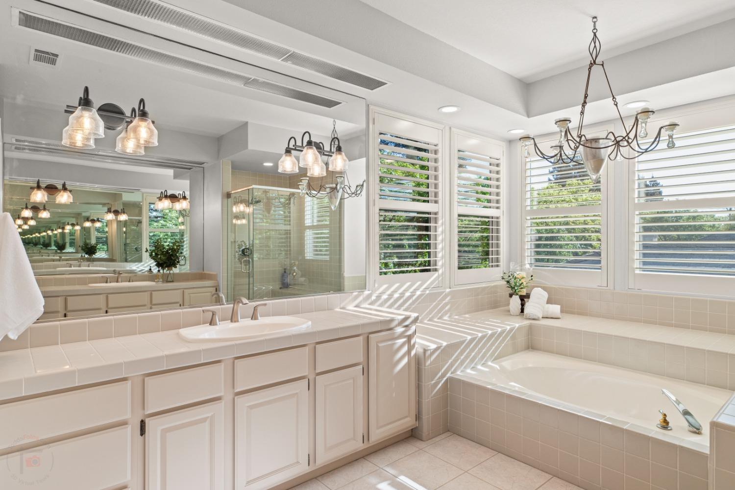 Detail Gallery Image 59 of 84 For 4583 Pine Valley Cir, Stockton,  CA 95219 - 5 Beds | 4 Baths