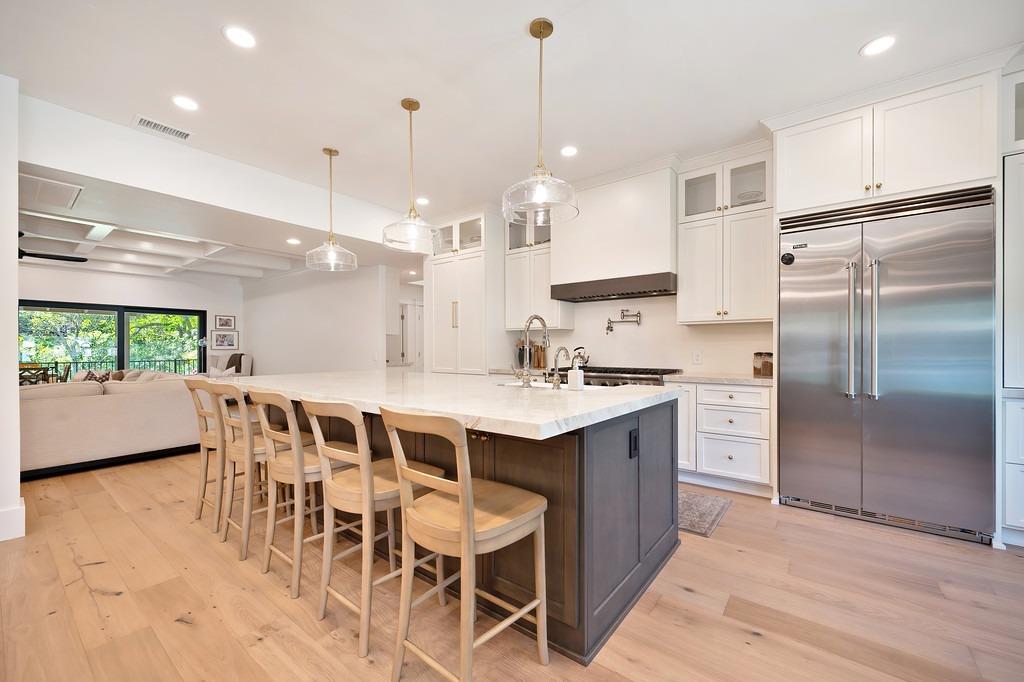 Detail Gallery Image 13 of 61 For 6616 via De Robles Dr, Rancho Murieta,  CA 95683 - 4 Beds | 3 Baths