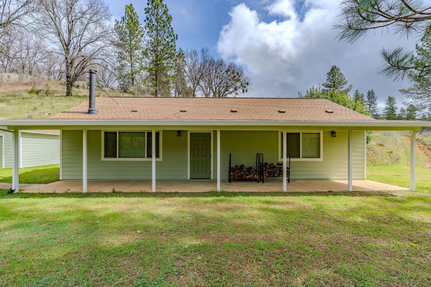 Detail Gallery Image 7 of 48 For 21655 Highway 26, West Point,  CA 95255 - 2 Beds | 1 Baths
