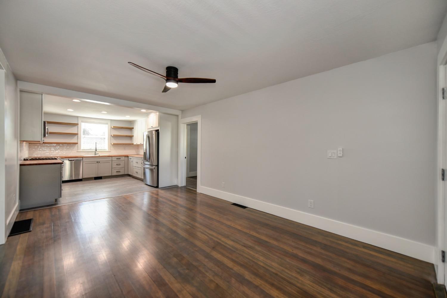 Detail Gallery Image 24 of 70 For 416 Broadway, Jackson,  CA 95642 - 3 Beds | 2 Baths