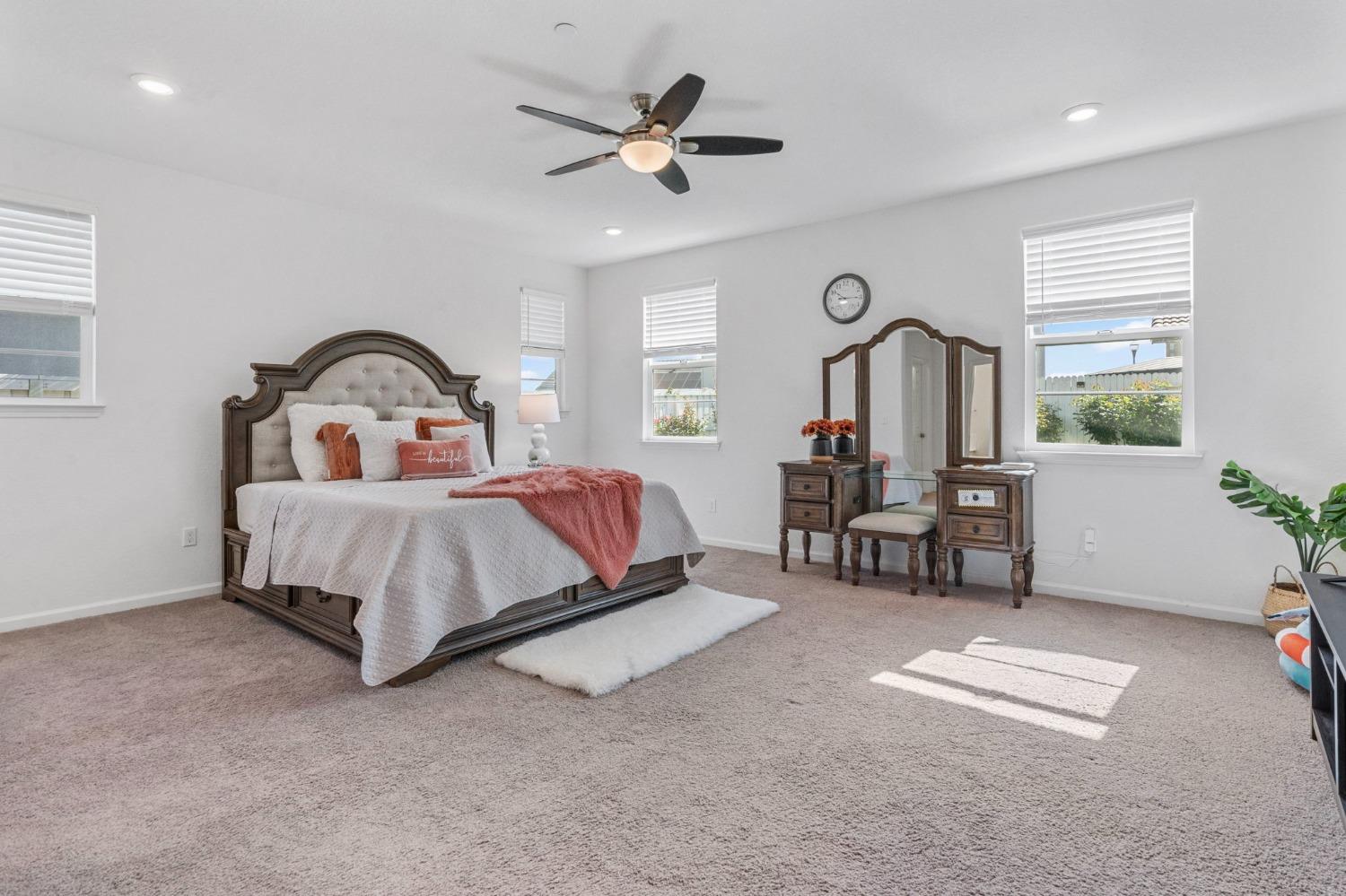 Detail Gallery Image 21 of 38 For 15316 Barbara Terry Blvd, Lathrop,  CA 95330 - 4 Beds | 2 Baths