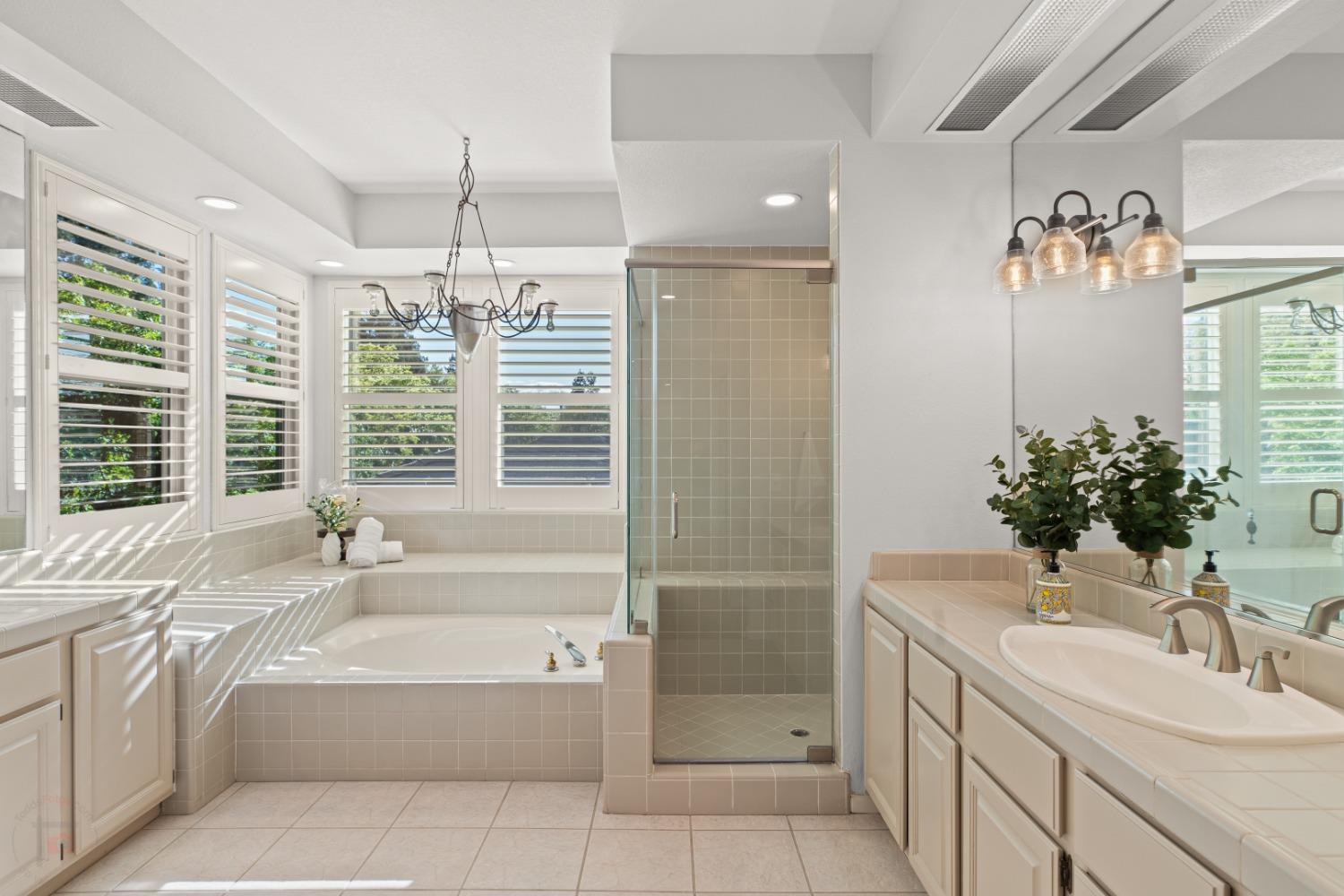 Detail Gallery Image 58 of 84 For 4583 Pine Valley Cir, Stockton,  CA 95219 - 5 Beds | 4 Baths