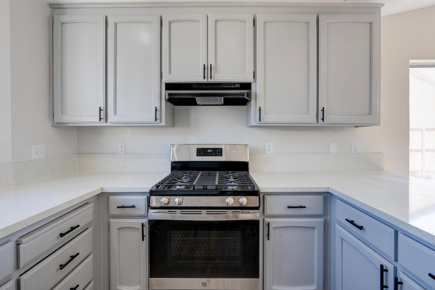 Detail Gallery Image 15 of 40 For 2717 Cowden Ave, Merced,  CA 95348 - 3 Beds | 2 Baths